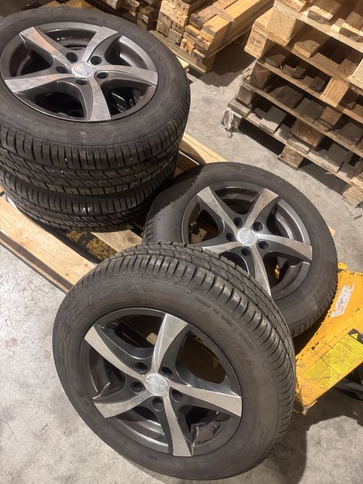 Vand genti vw  pe 15