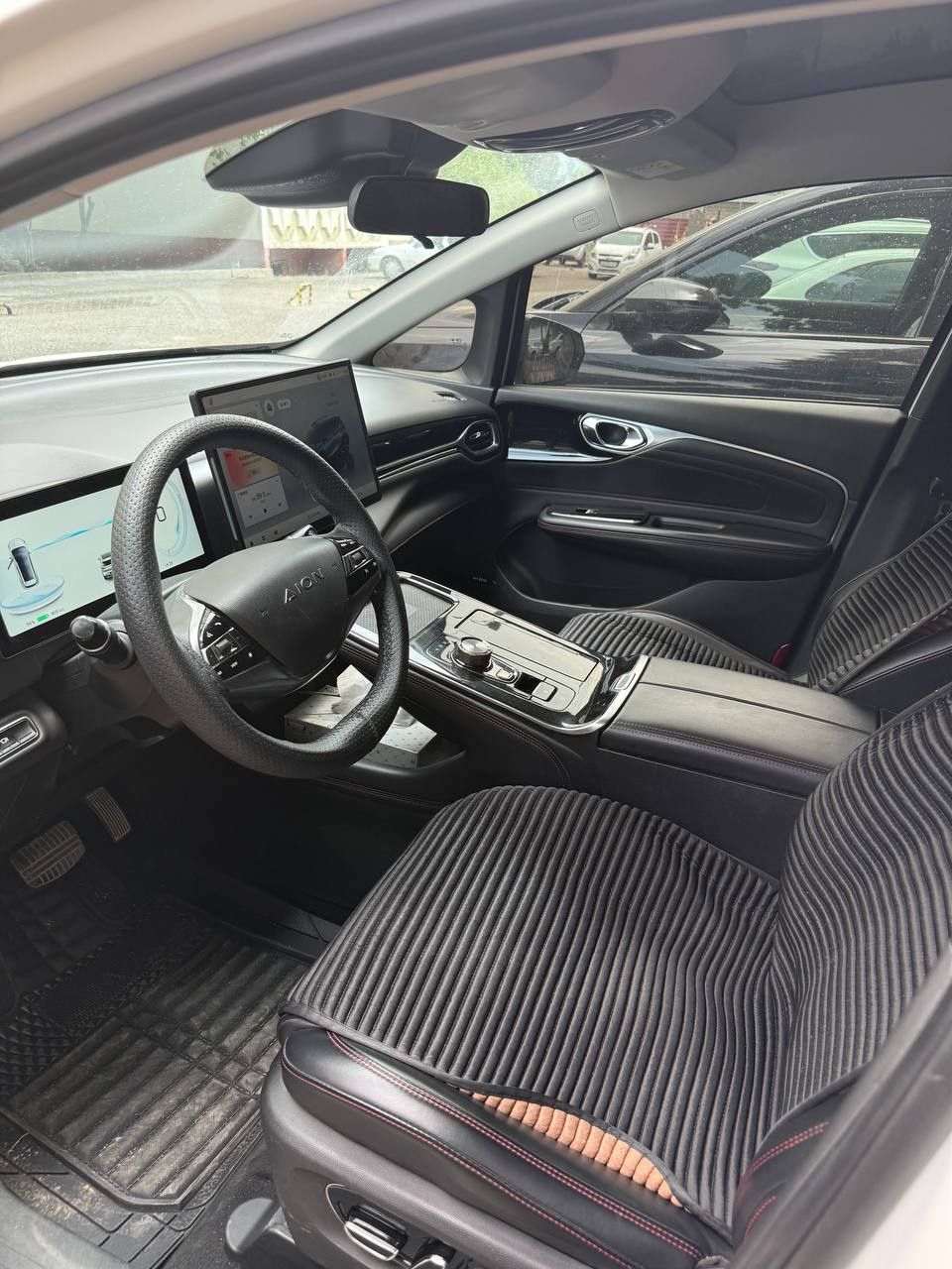 Gac aion V plus sotiladi