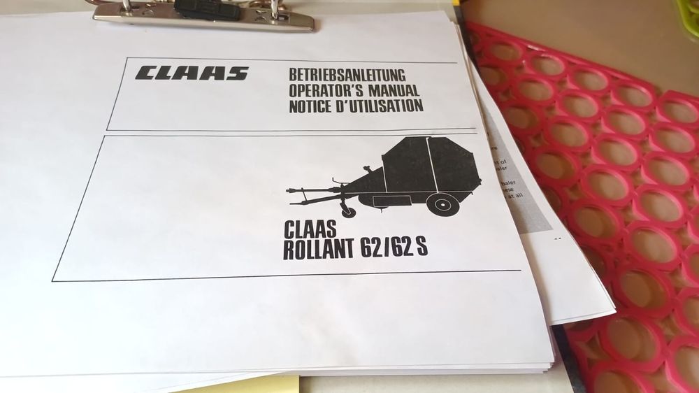 Claas Rollant 62 S.Balotiera rotunda. Recent adusa din Germania