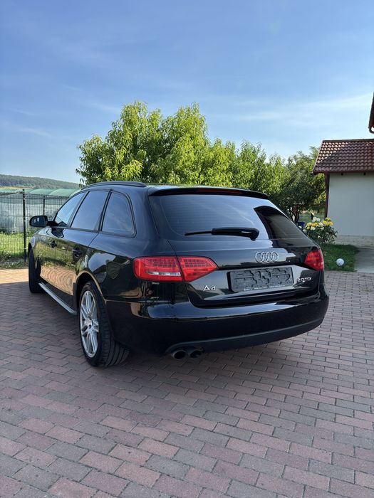 Vând Audi A4 2010 2.0 TDI