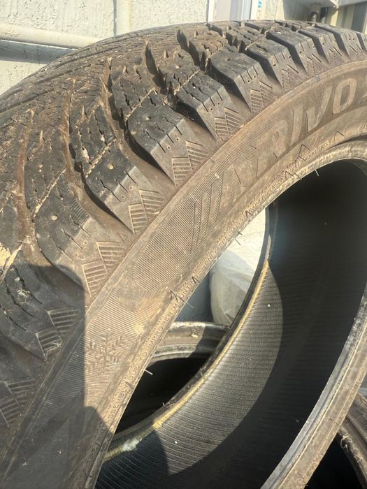 Шины зимние R 20