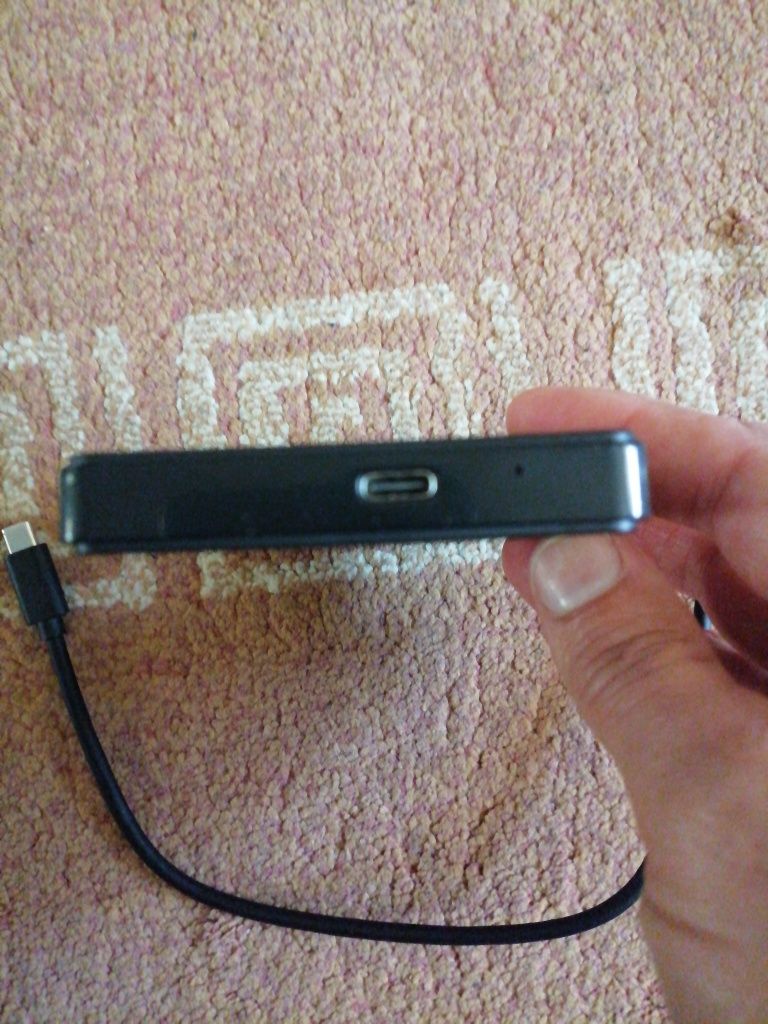 Hard disk extern  500 GB, USB tip C