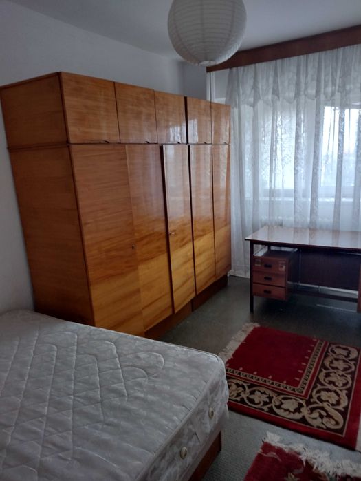 Proprietar închiriez termen lung ap. 2 camere decomandate Șos.Panduri