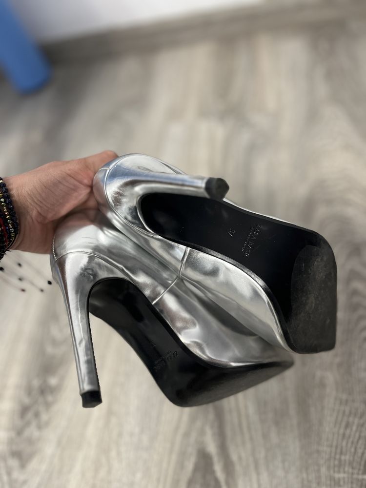 Pantofi Argintii Zara 37