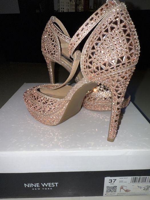 Sandale Nine West rose gold, masura 37
