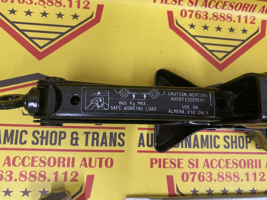 Cric auto original Nissan Almera cu cheie roata coarba 99550- BU001