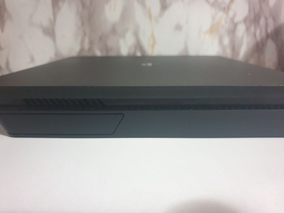 PS4 slim 500GB cu GTA 5
