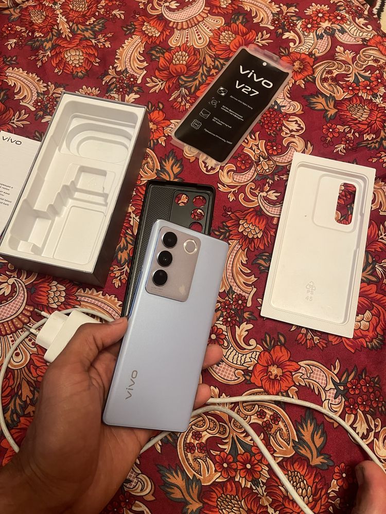 Vivo V27 12/256 5G kor dok bor