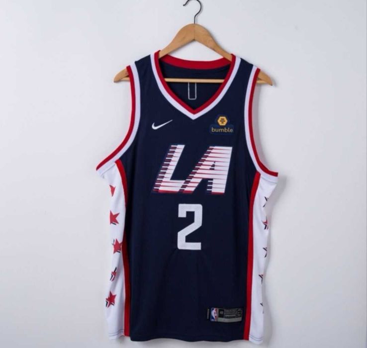 Maiouri de baschet cu Kawhi Leonard