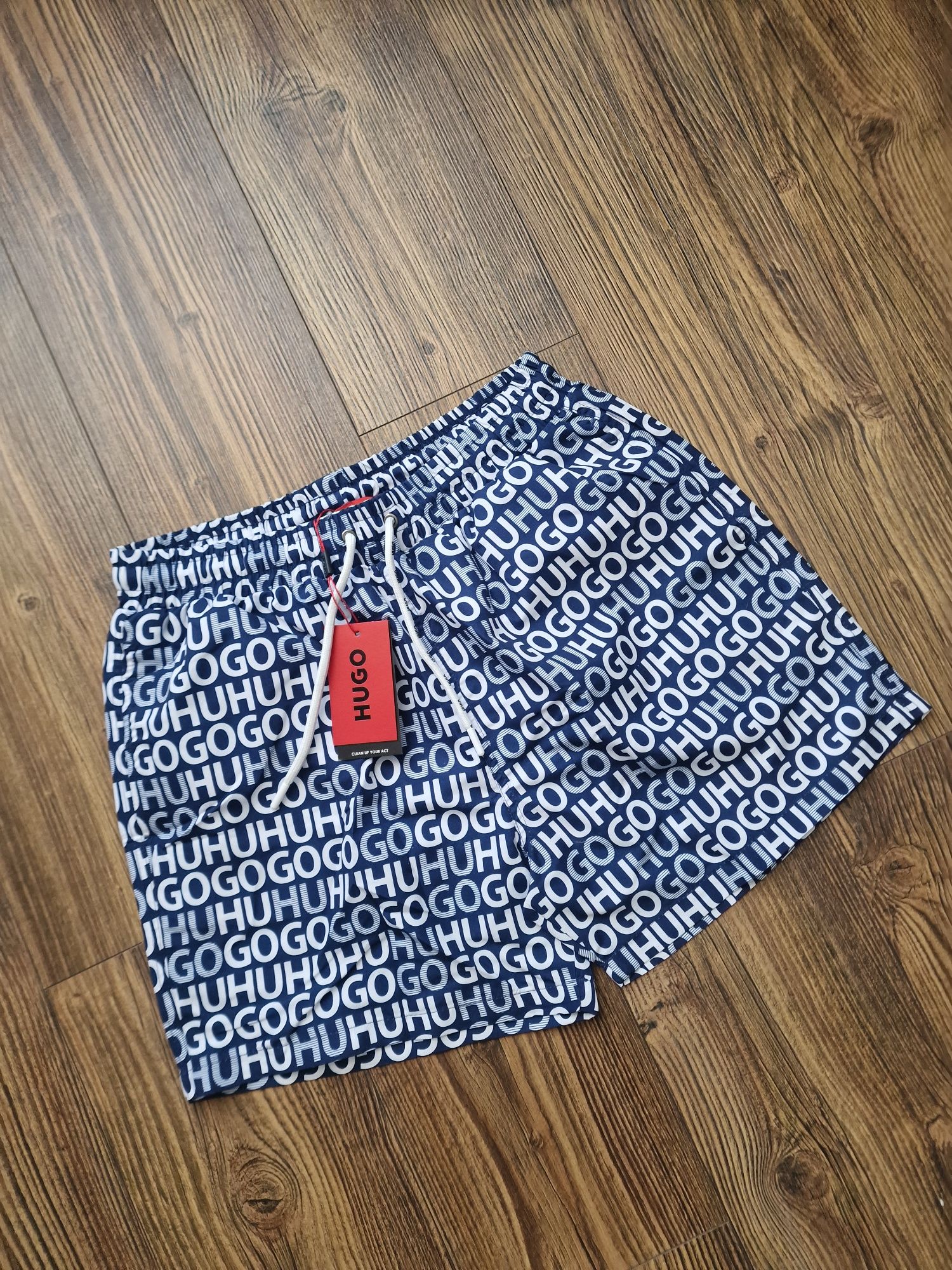 Мъжки къси плувни шорти HUGO BOSS размер S M L XL 2XL 3XL
Най-висок кл