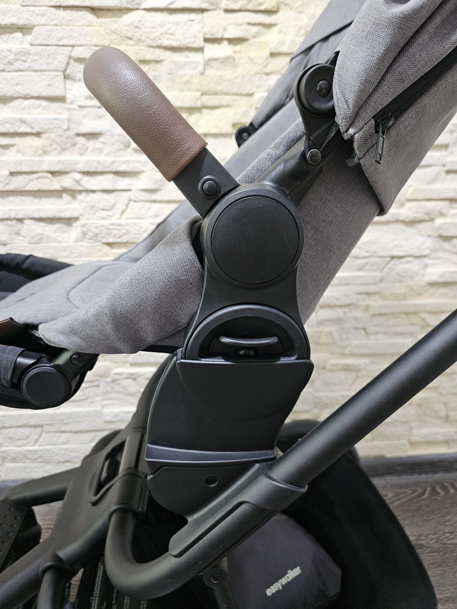 Комбинирана количка 2 в 1 Easywalker - Harvey 3, Exclusive Grey