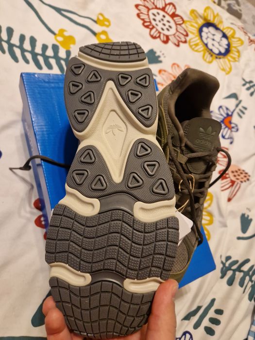 Маратонки adidas