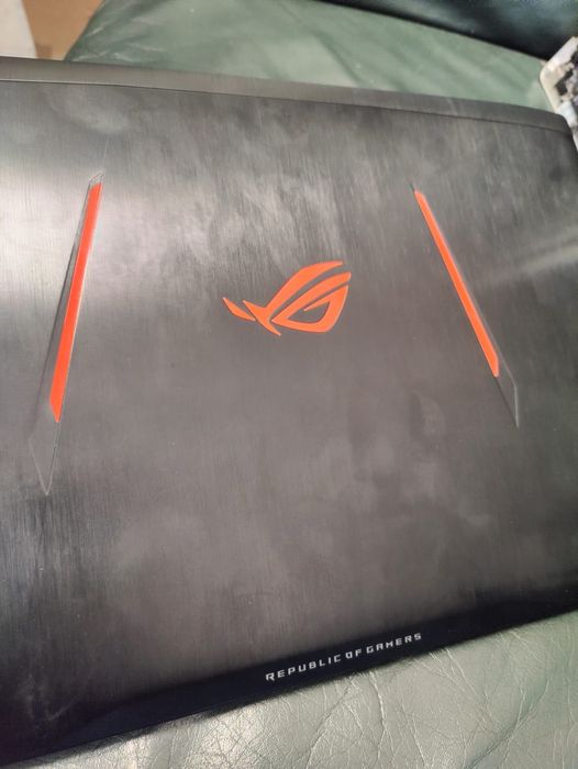 Laptop Gaming ASUS, Intel i7-7700HQ NVIDIA GTX 1070 ,8GB, SSD 500GB