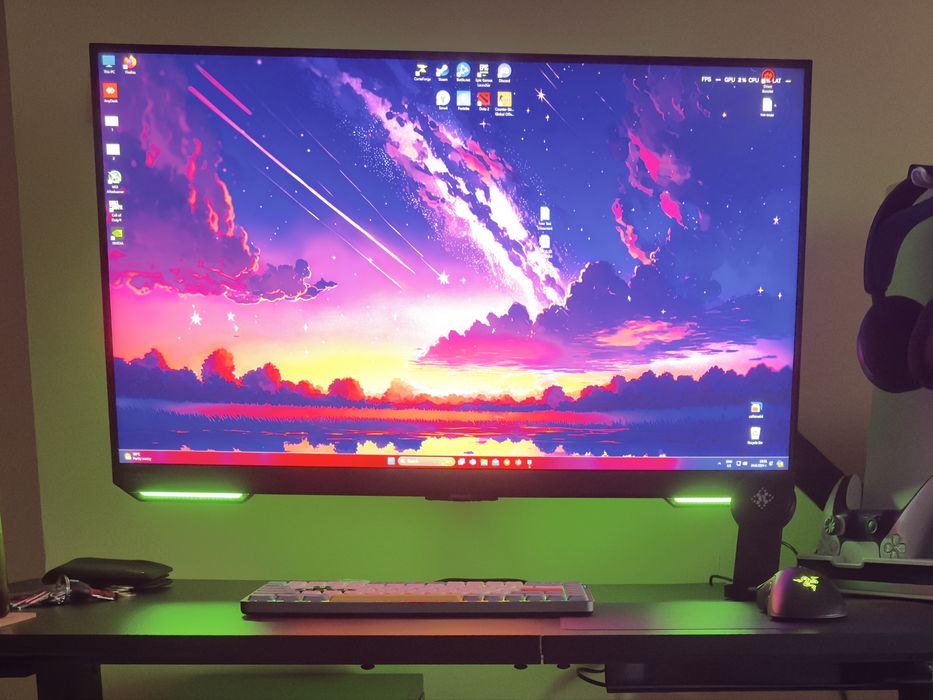 Монитор Samsung G7 G70B