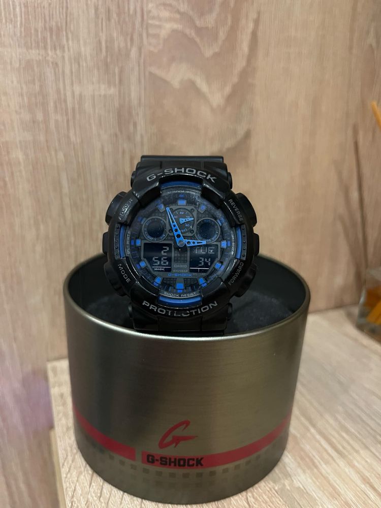Часовник G-shock