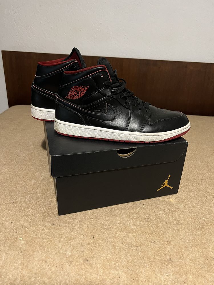 Jordan Retro 1 Mid 43 номер