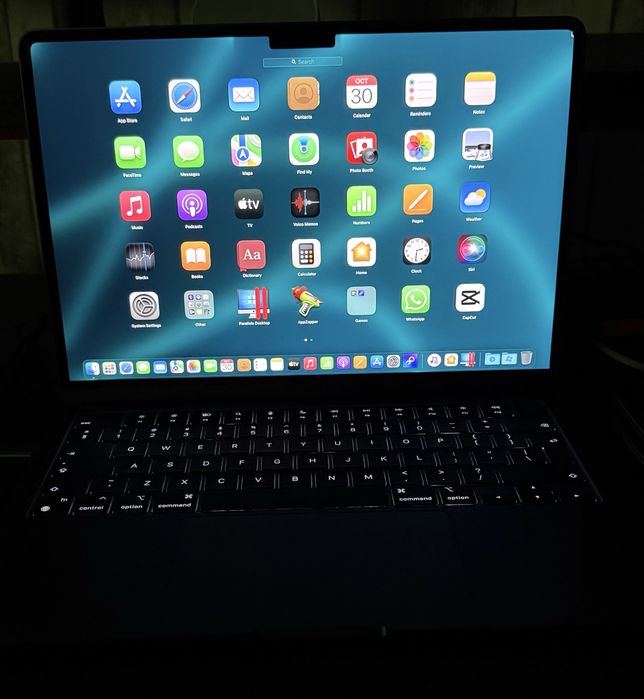 Apple MacBook AIR 13, procesor apple M2, 256 GB SSD, Midnight