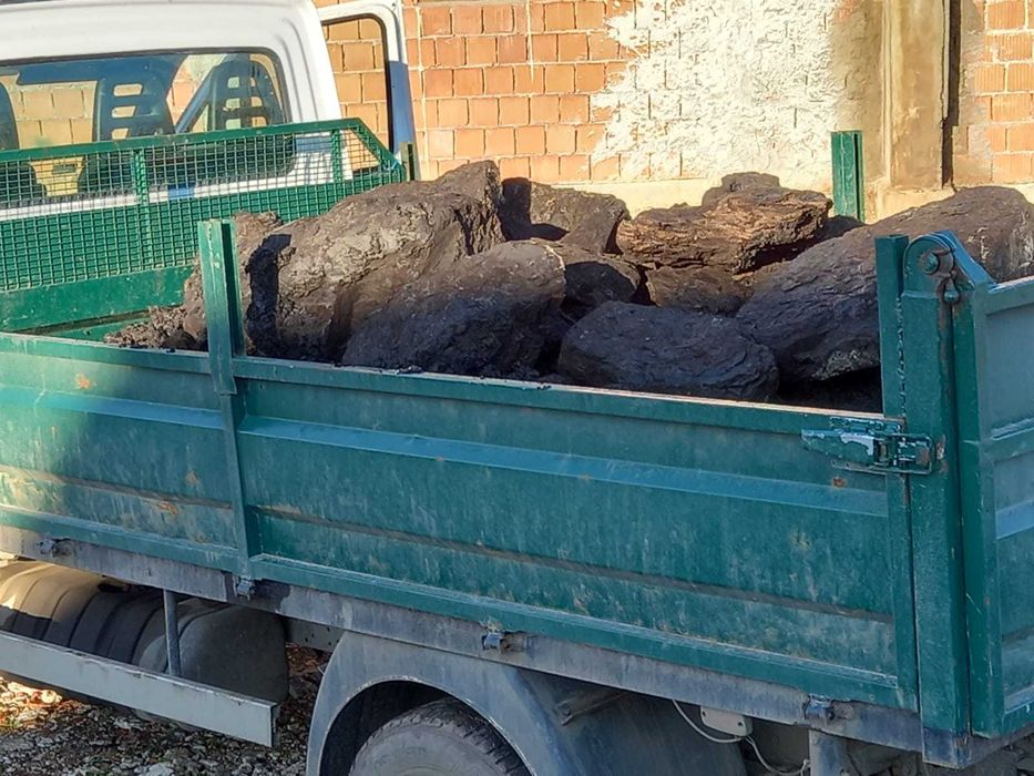 Carbune lignit superior / brun