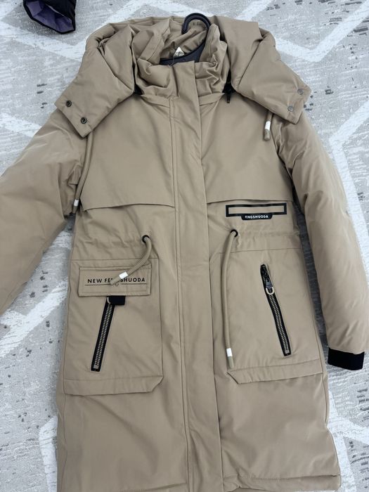 Продам зимний пуховик