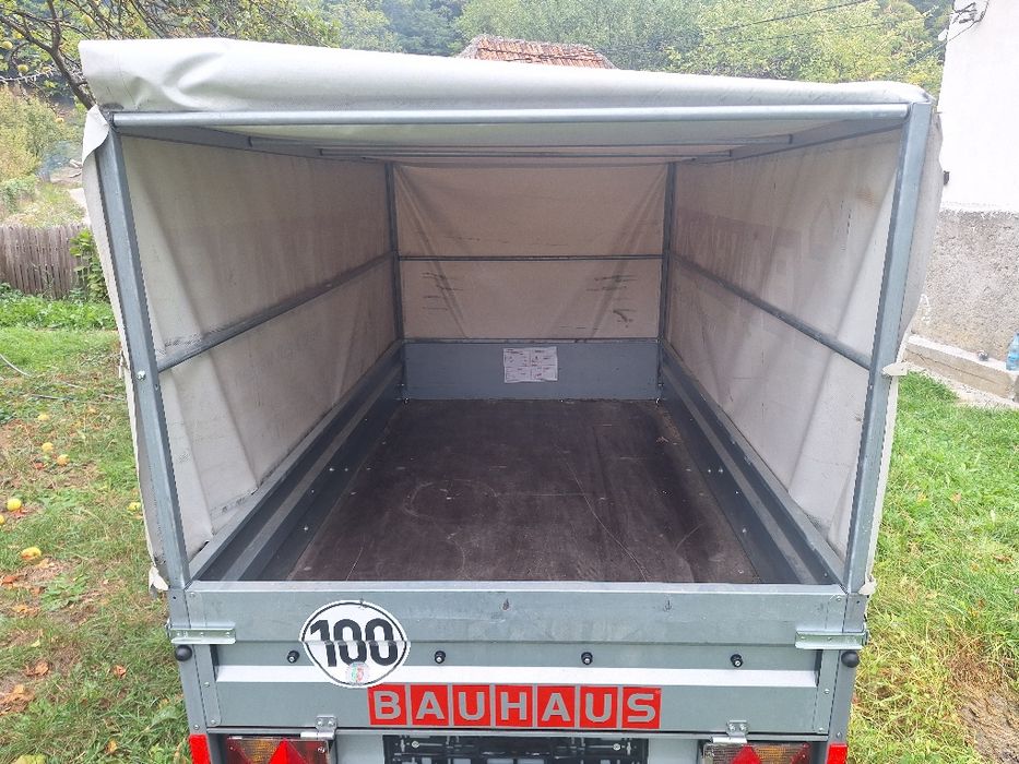 Remorca 750kg Stema