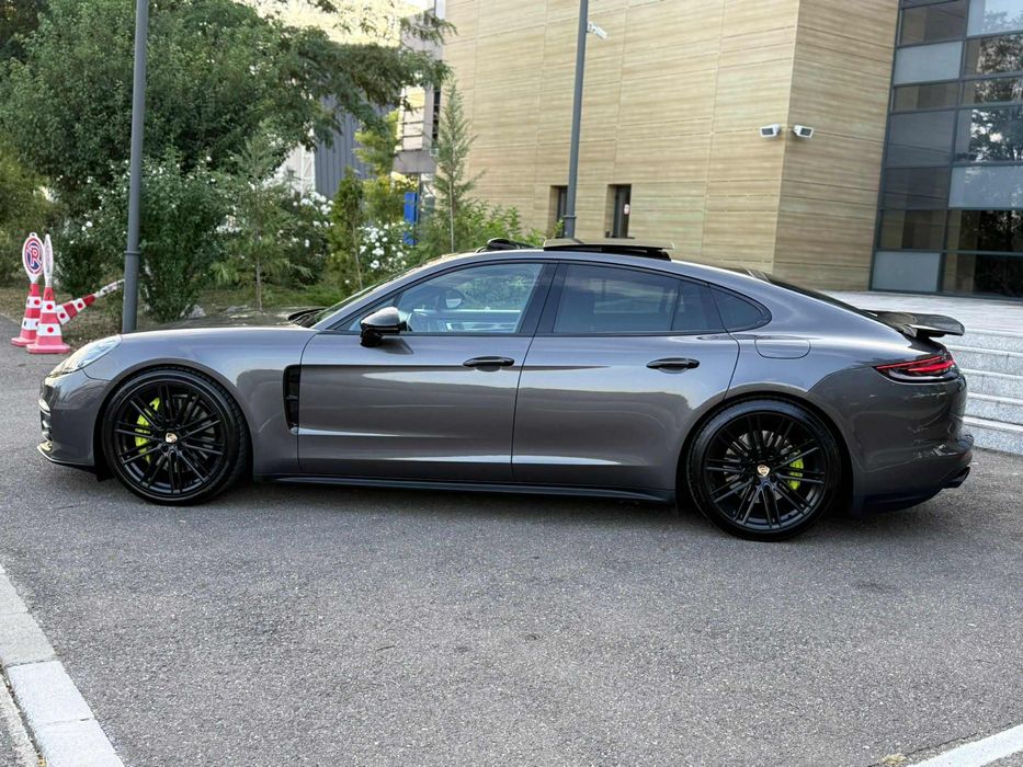 Vand/Schimb/Panamera-4S-2019-462cai-Extra Full/49000€