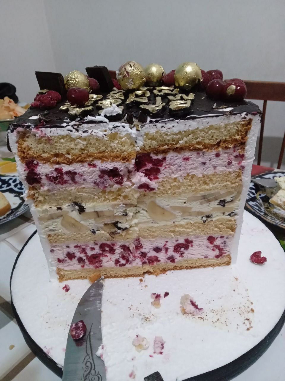 Tort na zakaz. Zakazga tort shirinlikla qilaman