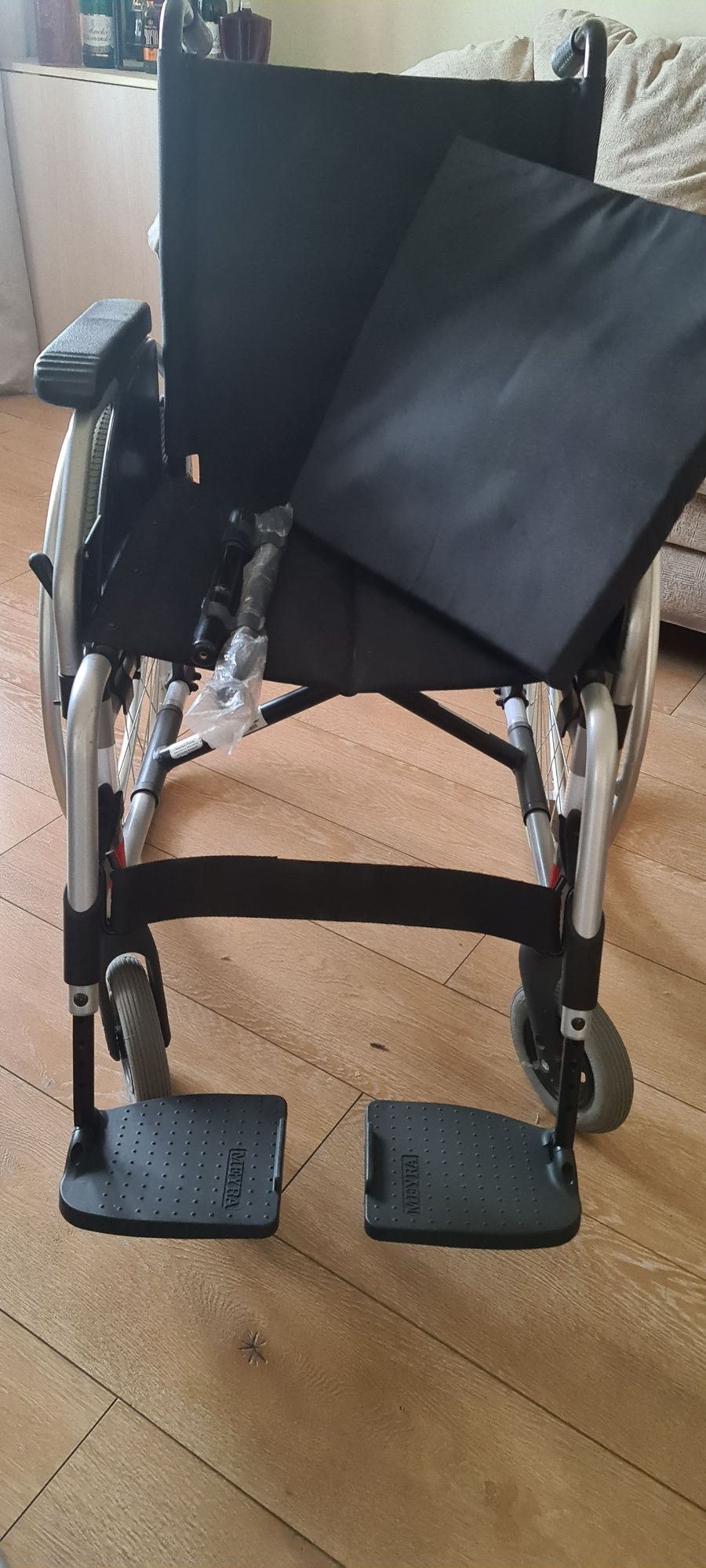 Продам инвалидную коляску Meyra Ortopedia (Майра) НОВАЯ !  230000