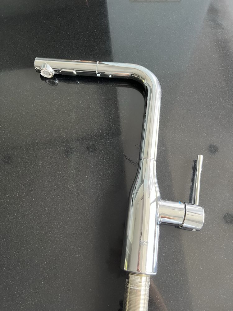 Кухненски смесител Grohe Essence