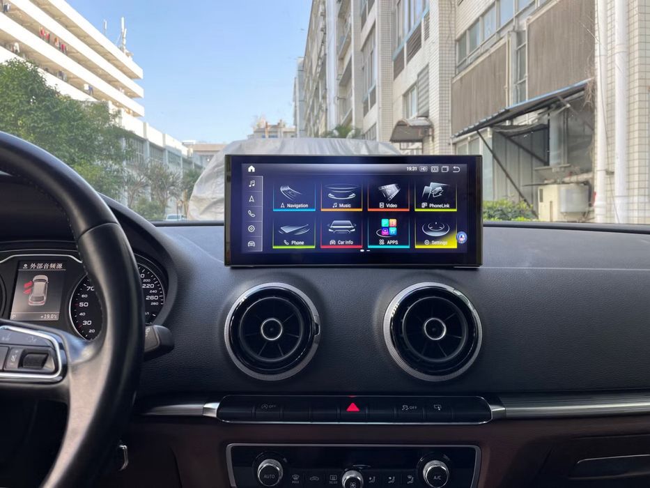 Montaj navigatii/camera marsarier/Carplay/Sisteme 360