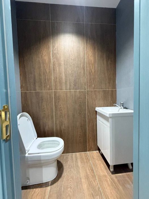 Сдаётся Евро Офис 70кв.м Вдоль Догори ор.Asia Hotel Яккасарай