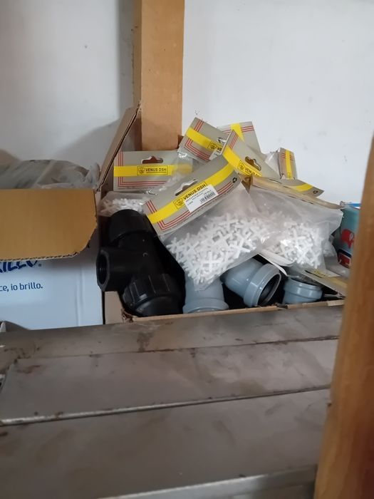 Materiale ptr baie, plintă parchet