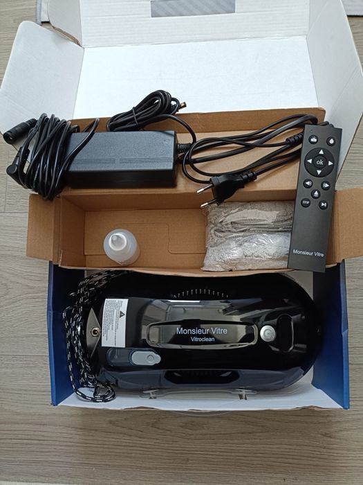 Robot de spalat geamuri