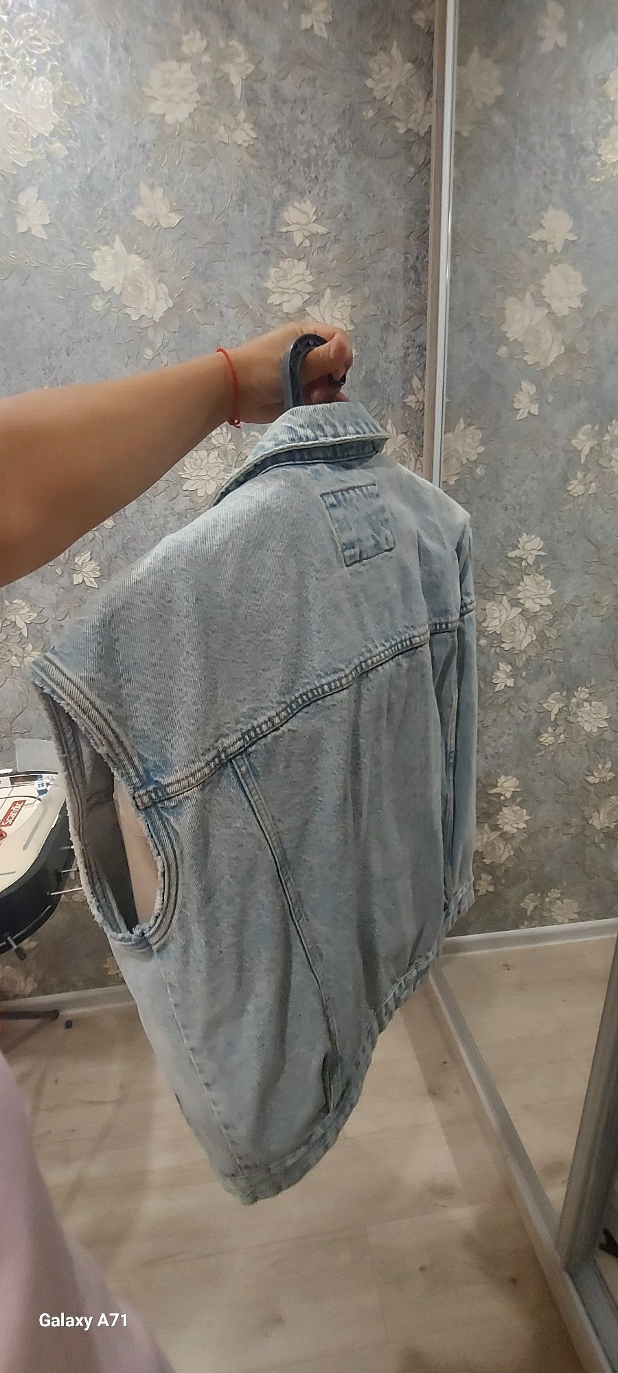 Продам женскую одежду и туфли