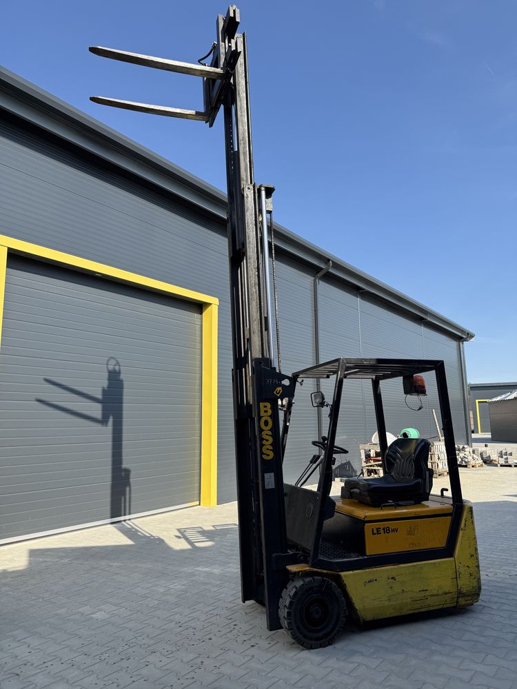 Inchiriem stivuitoare 1-6 tone diesel gaz electric