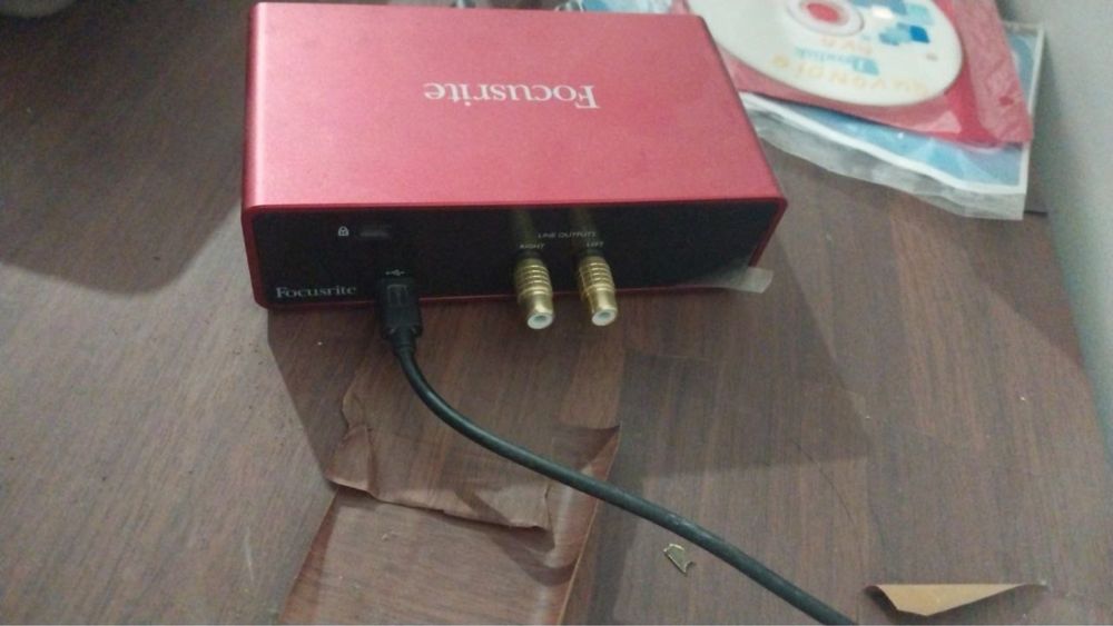 Ovoz yozish studio tayyor sotiladi