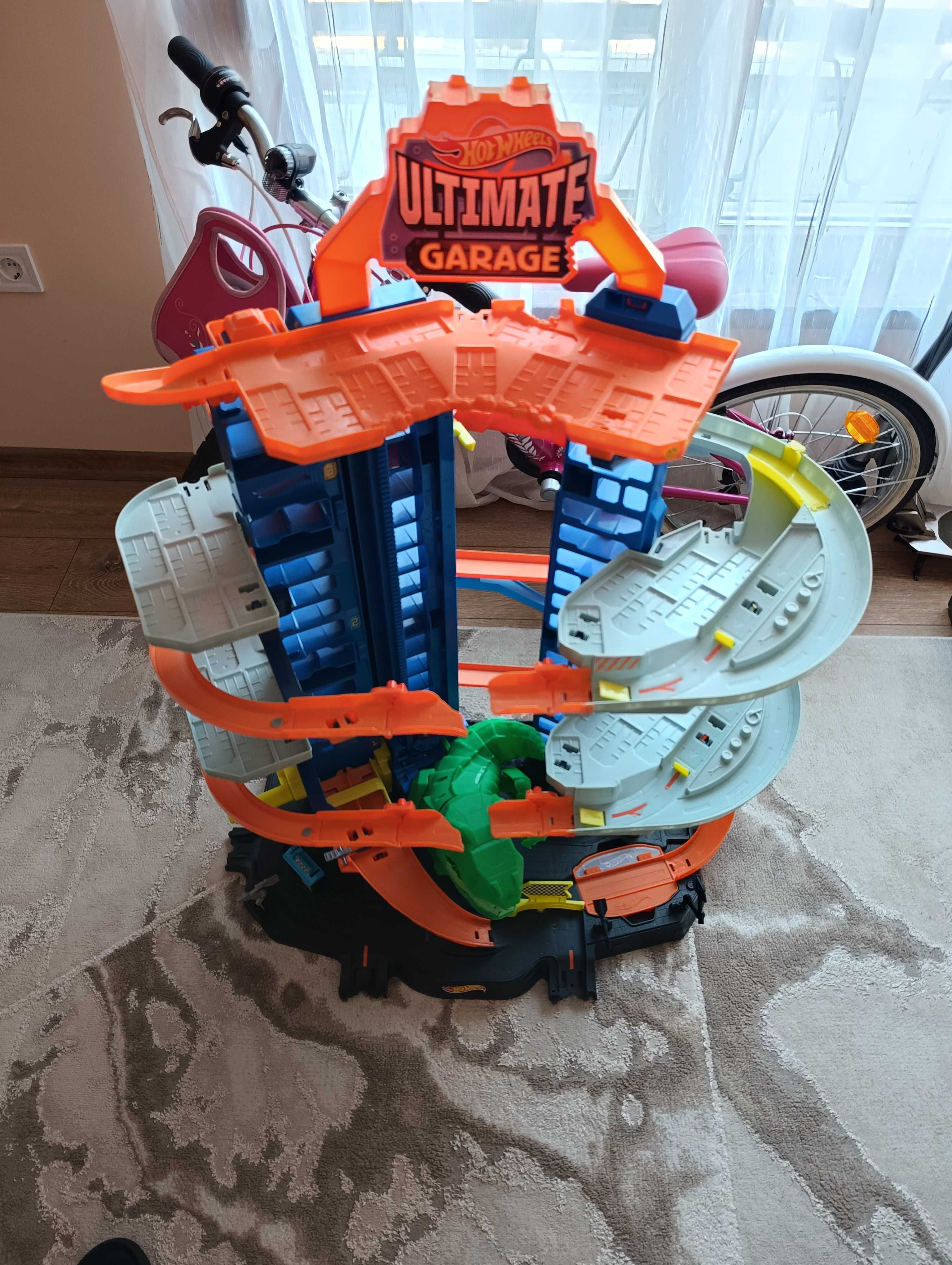 Hot Wheels Ultimate Garage