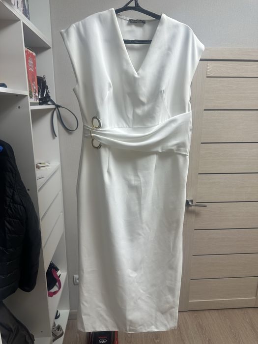 Продаю платье. СРОЧНО