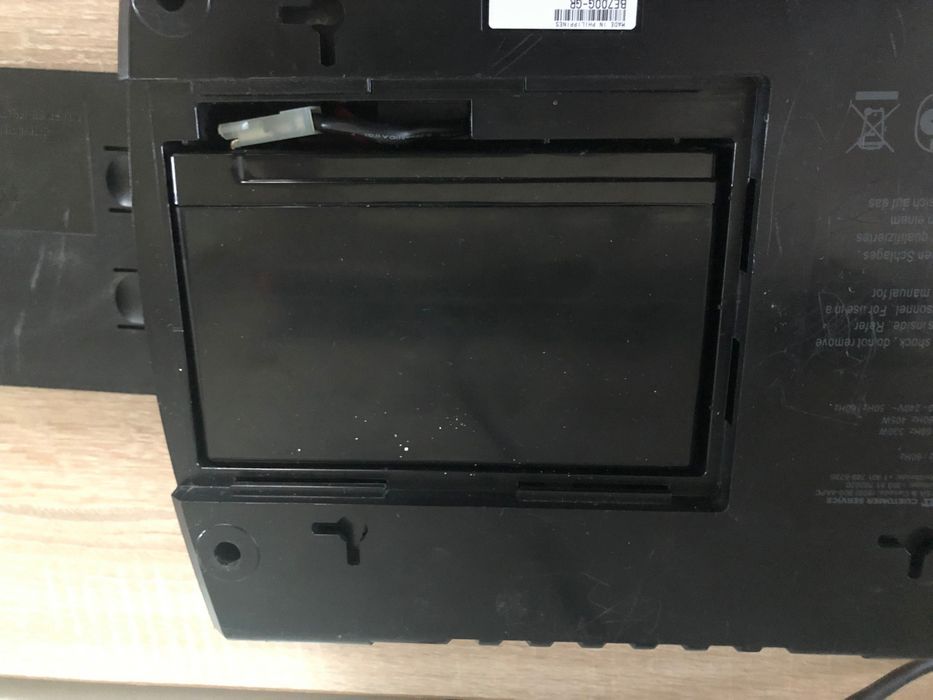 Sursa APC Back-UPS ES 400 cu 8 Prize Schuko si Baterie Buna