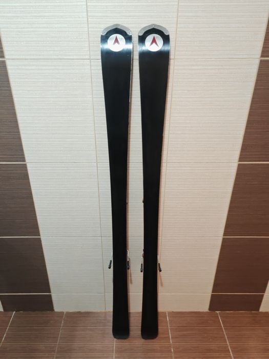 Schiuri 165cm  dynastar contact 11-clapari - ski