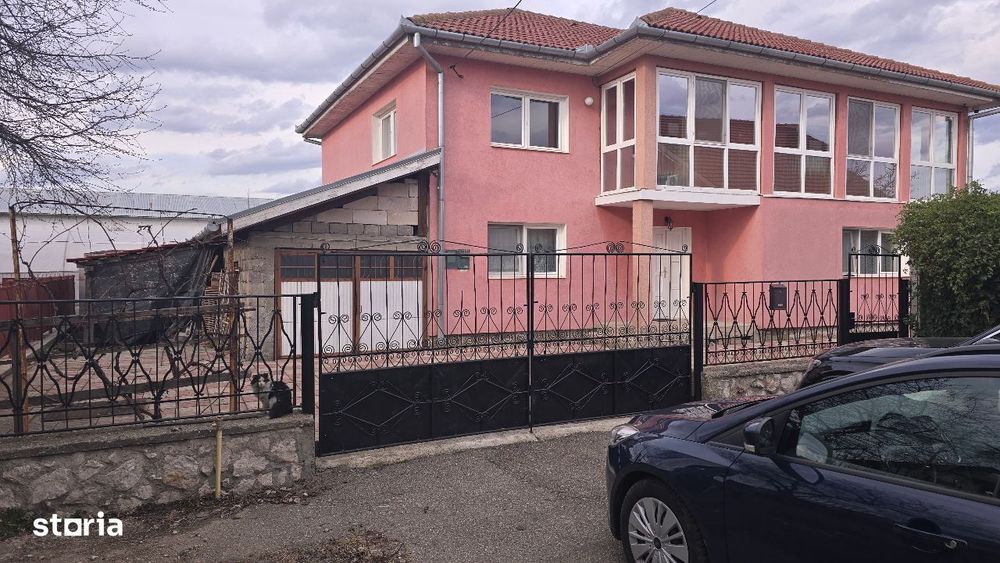 Vand casa in Deva, zona Garii (Peste Linia Ferata), P+E,