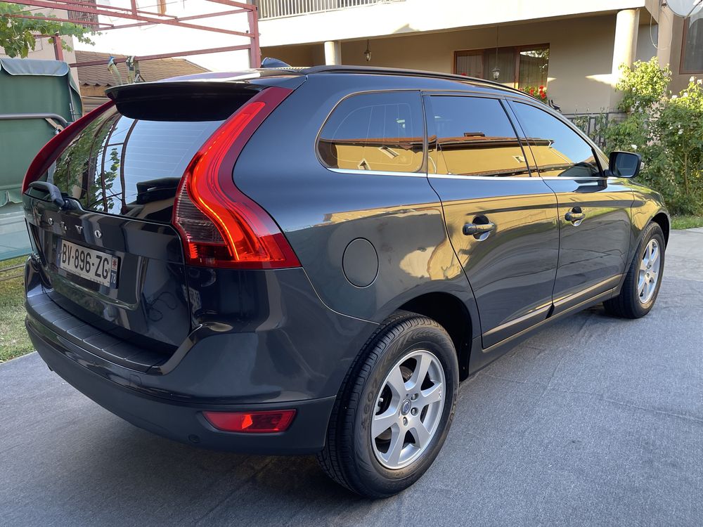 Volvo XC60•2.0•DriveEco•CitySafety•Piele•Trapa•Navi