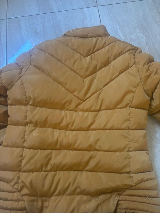 Дамско зимно яке без следи от употреба