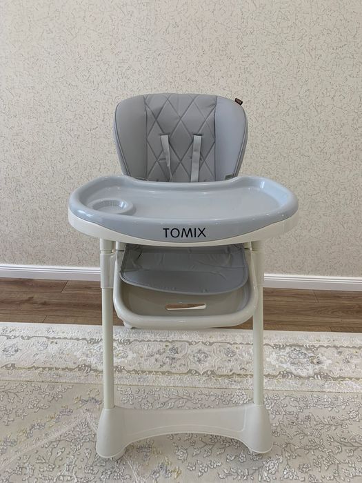 Стульчик классический Tomix для кормление