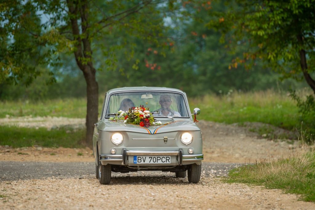 Inchiriez masina de epoca pentru diverse evenimente