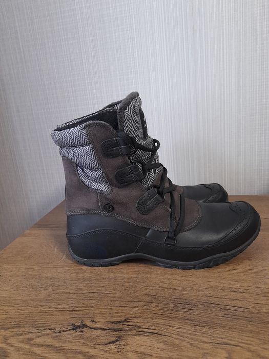 The north face дамски ботуши 36.5 номер.