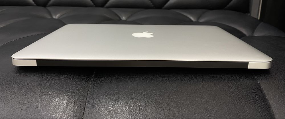 Apple MacBook Air 2014 года в хорошем состоянии