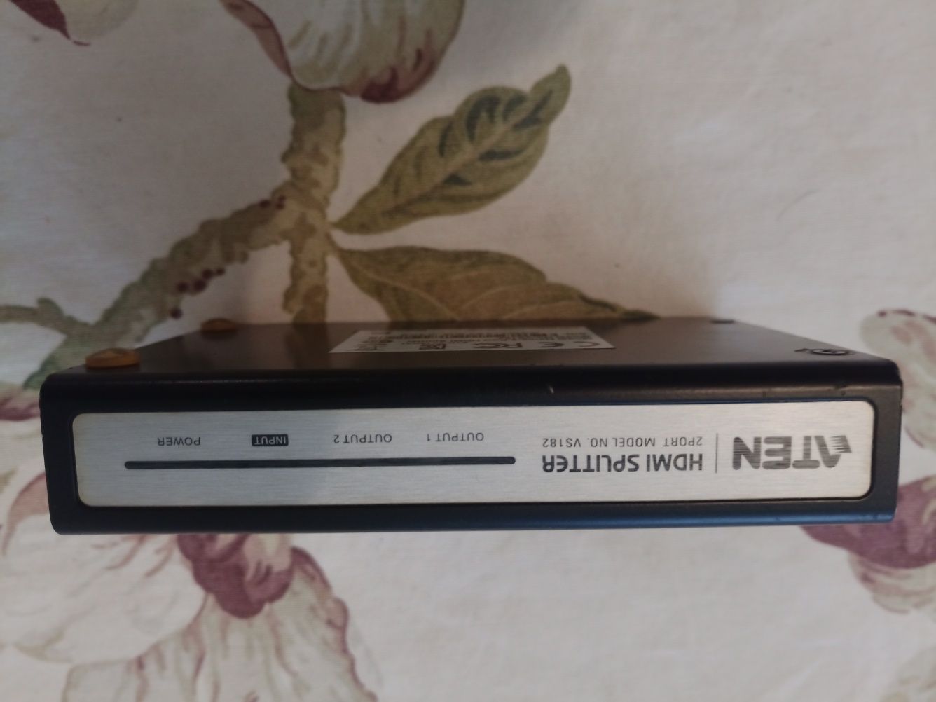HDMI Splitter ATEN Model vs182