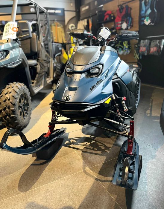 Ski-Doo Summit X Expert Package 850 E-TEC Turbo R SHOT 165” 2025