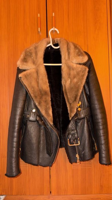 Натуральная Норковая,натур кожаная куртка внутри натуральная овчина.