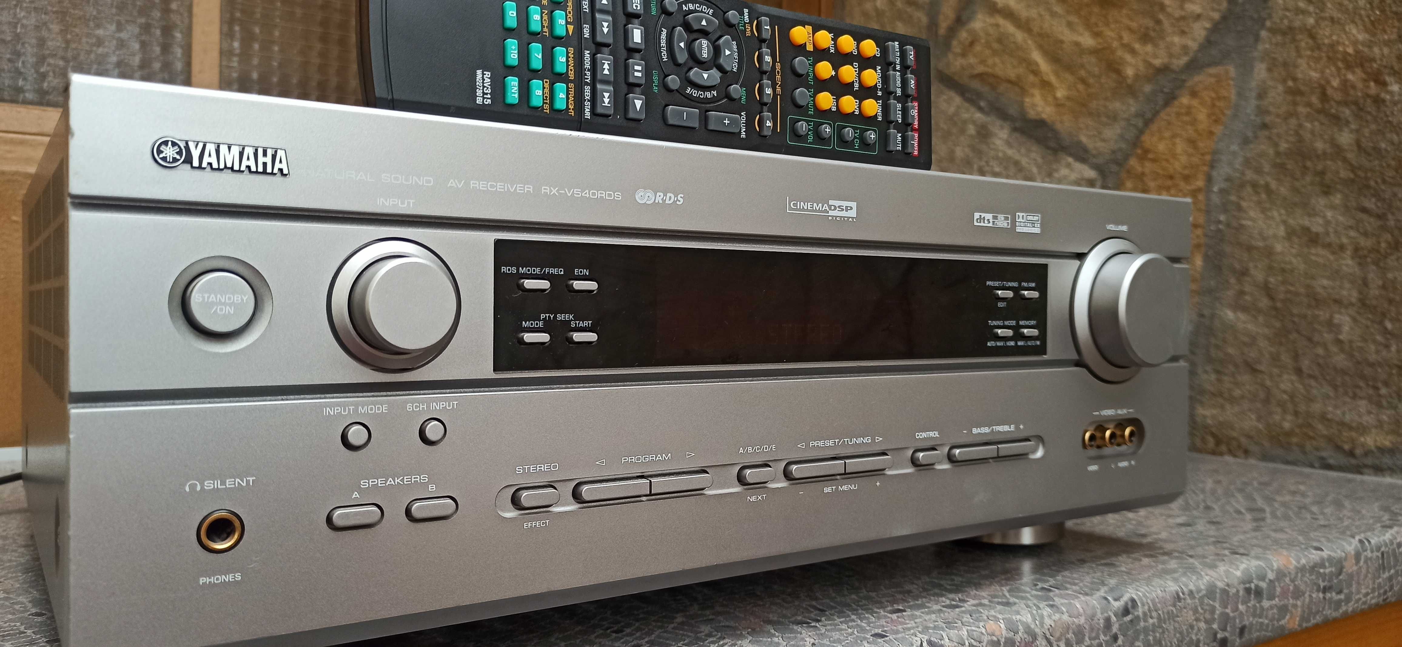 Yamaha RX-V540RDS с дистанционно
